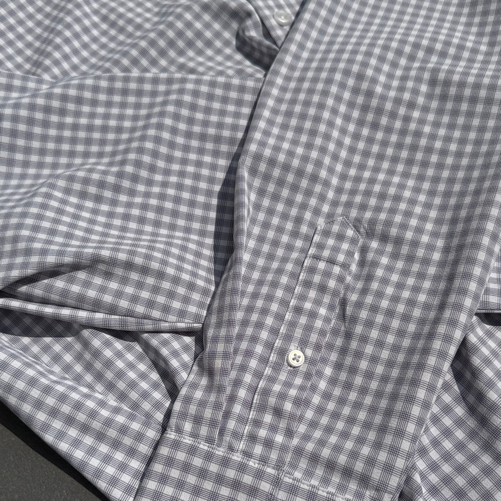 Mizzen+Main Leeward Gray Plaid Shirt - Picture 6 of 9